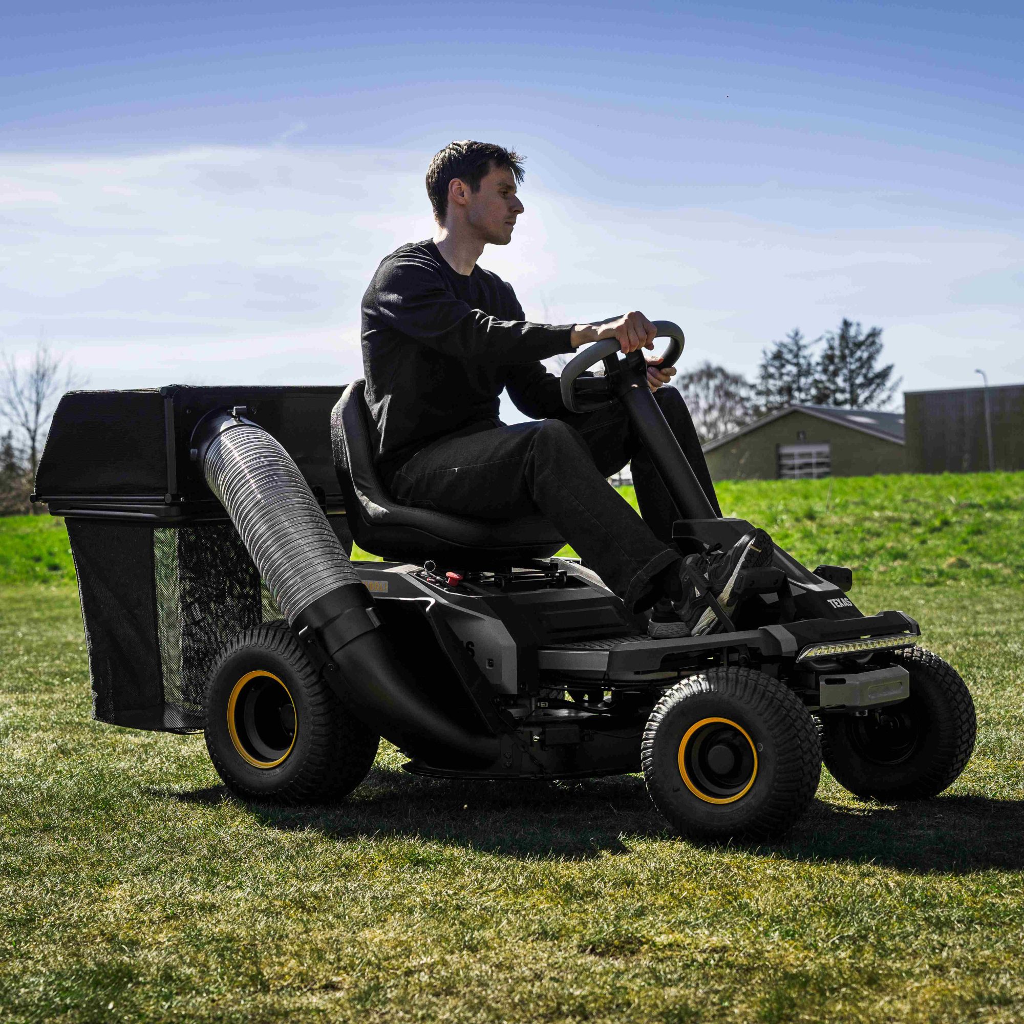 Texas Electric Ride-On Mower Epsilon R9600LI