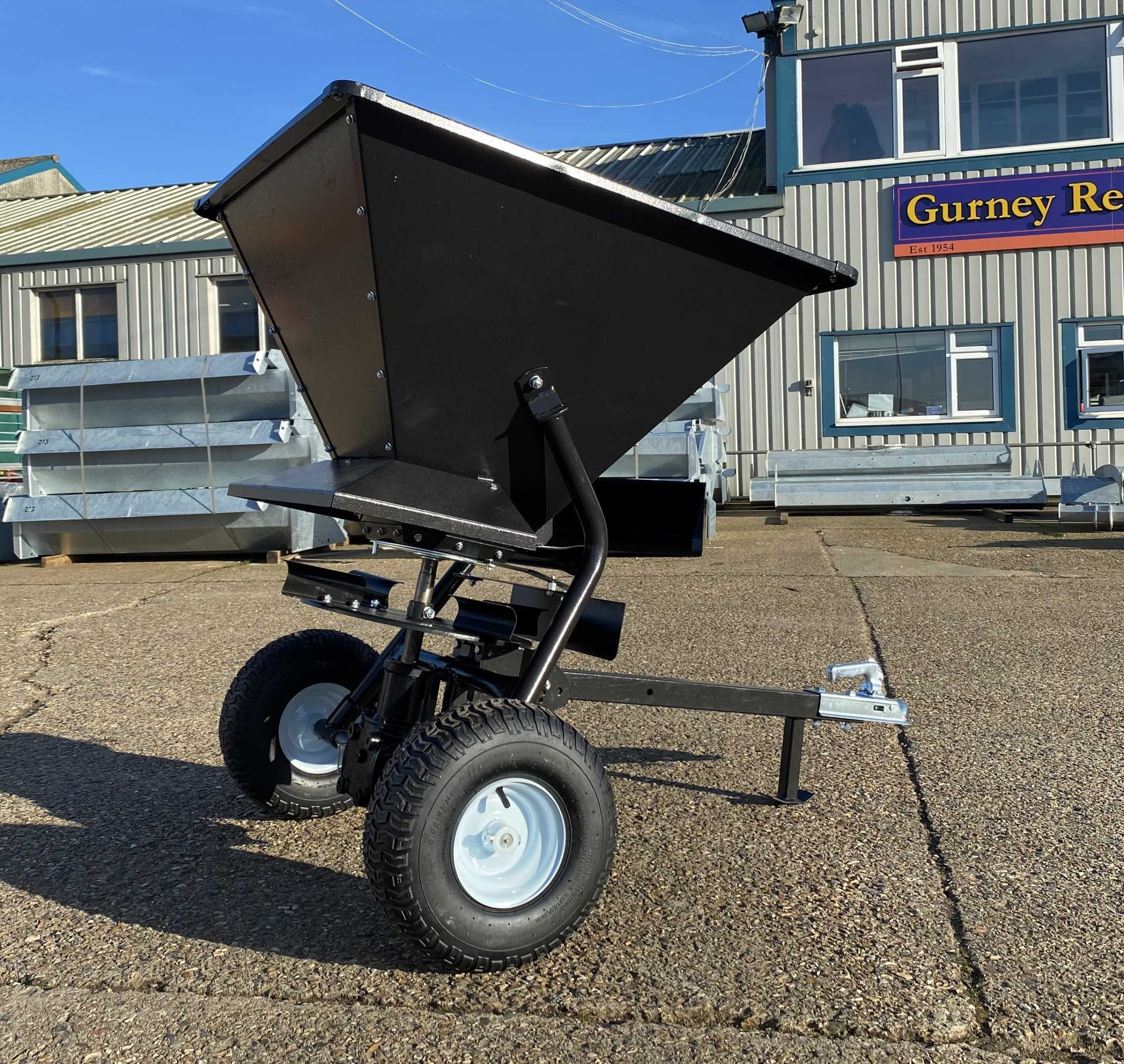 Heavy-Duty Tow-Behind ATV Spreader 350LB - Image 6