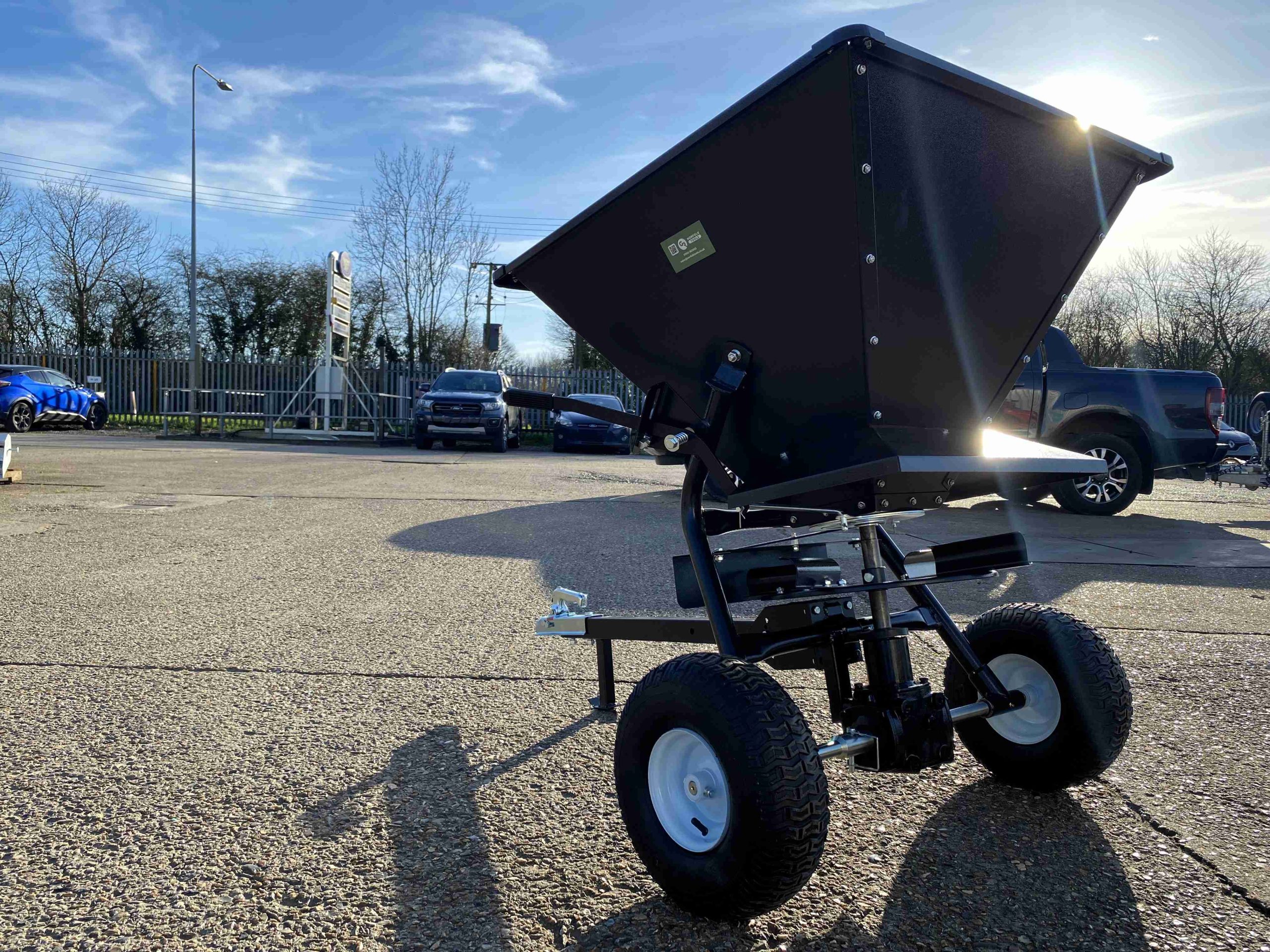 Heavy-Duty Tow-Behind ATV Spreader 350LB - Image 4