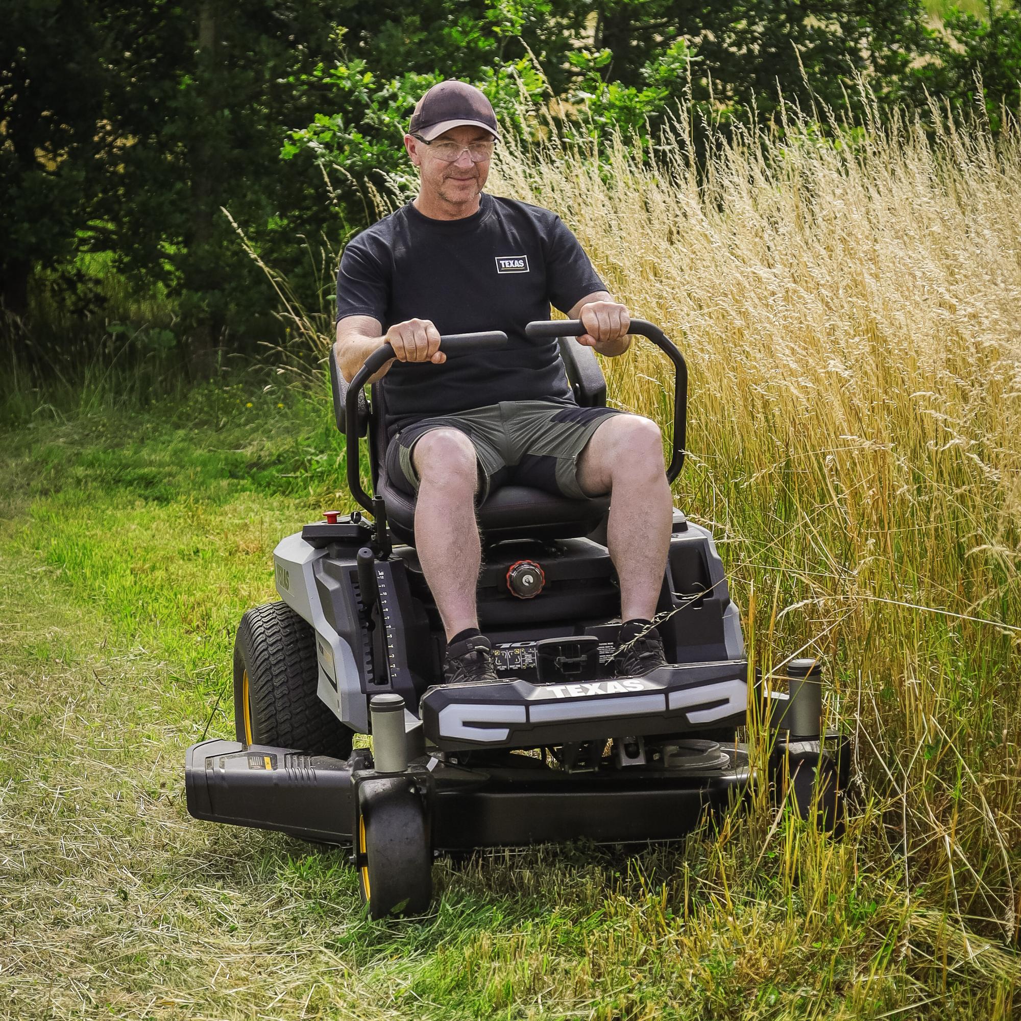 Texas Epsilon ZT10700Li Zero Turn Ride On Mower - Image 4